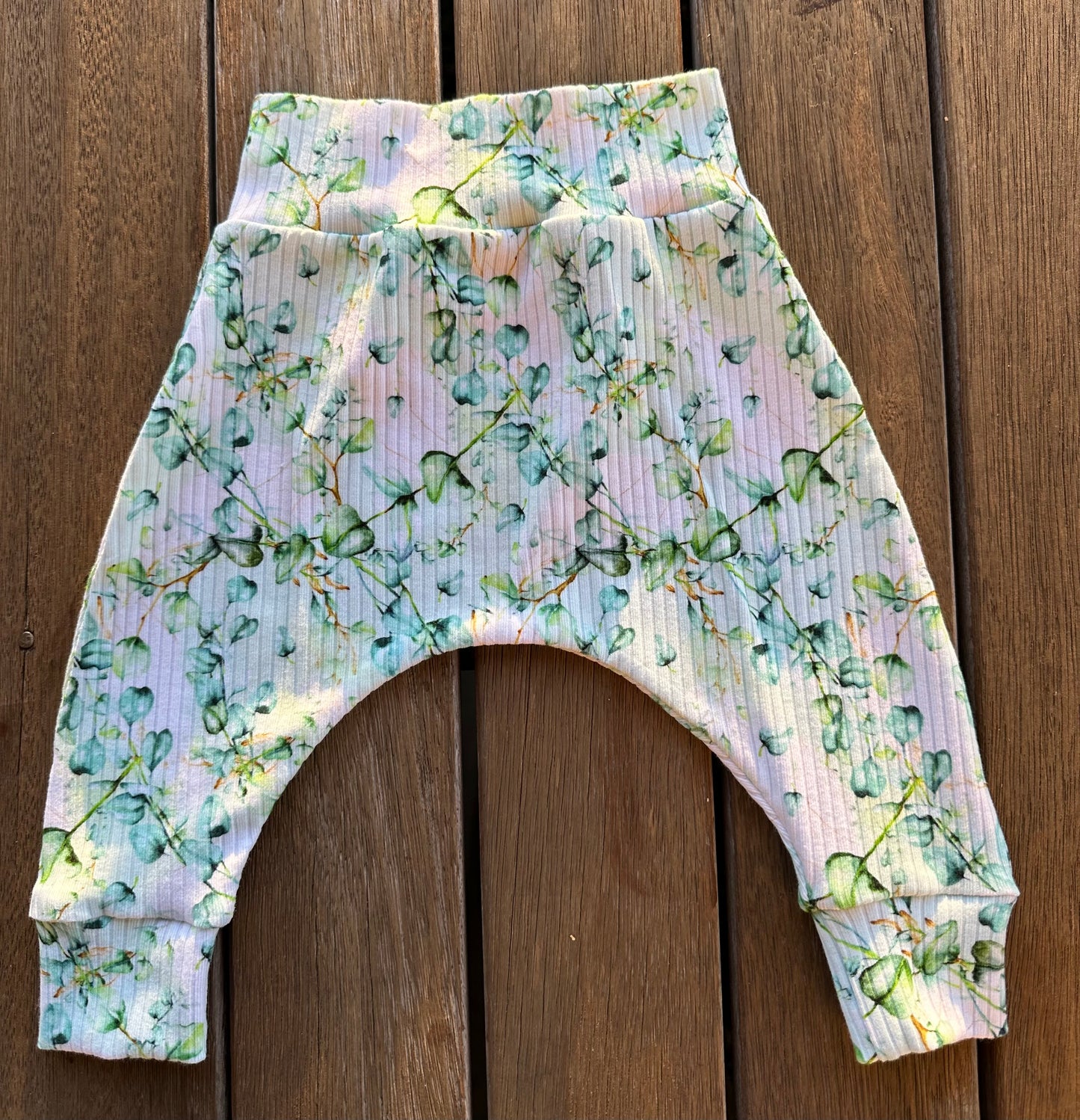 Size 00 Harem Pants - Euky