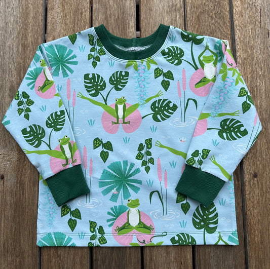 Size 4 Oversized Tee Long Sleeve - Frogs